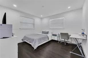 2851 Washington St, Hollywood, FL 33020 - Photo 17