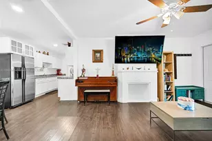 370 NE 87th St, El Portal, FL 33138 - Photo 7