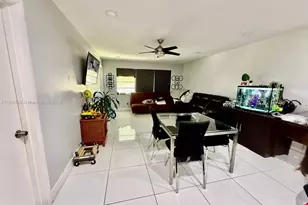 1400 NE 191st St, Miami, FL 33179 - Photo 3