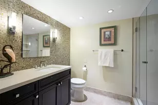 3640 Yacht Club Dr, Aventura, FL 33180 - Photo 13