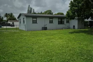 11521 SW 138th St, Miami, FL 33176 - Photo 13