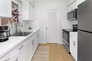 326 Van Buren St, Hollywood, FL 33019 - Photo 7