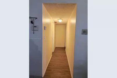 18101 NW 68th Ave #D101, Hialeah, FL 33015 - Photo 3