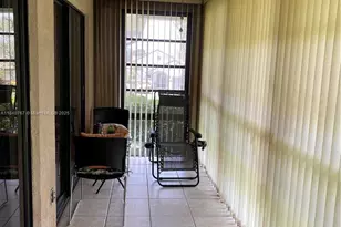 10407 E Clairmont Cir, Tamarac, FL 33321 - Photo 7