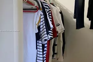 10407 E Clairmont Cir, Tamarac, FL 33321 - Photo 11