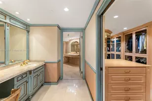 3000 Island Blvd, Aventura, FL 33160 - Photo 59