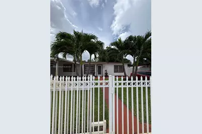 821 E 13th St, Hialeah, FL 33010 - Photo 3