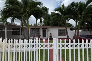 821 E 13th St, Hialeah, FL 33010 - Photo 3