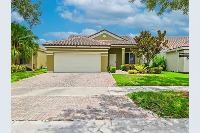 933 Falling Water Rd, Weston, FL 33326 - Photo 3