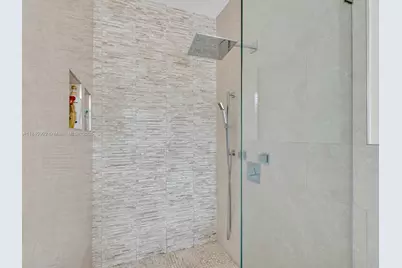 933 Falling Water Rd, Weston, FL 33326 - Photo 31