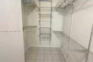 422 NE 210th Cir Terrace, Miami, FL 33179 - Photo 7