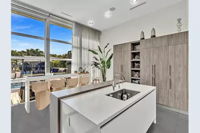 307 Holiday Dr, Hallandale Beach, FL 33009 - Photo 41