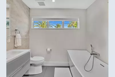 307 Holiday Dr, Hallandale Beach, FL 33009 - Photo 63