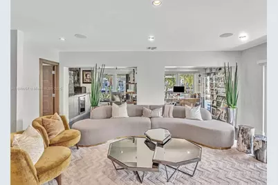 307 Holiday Dr, Hallandale Beach, FL 33009 - Photo 31