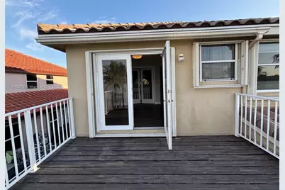 18265 NW 12th St, Pembroke Pines, FL 33029 - Photo 13