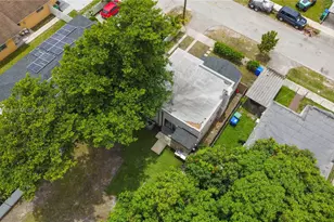 1745 NW 49th St, Miami, FL 33142 - Photo 29