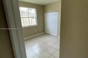 1666 SE 27th Ct, Homestead, FL 33035 - Photo 11