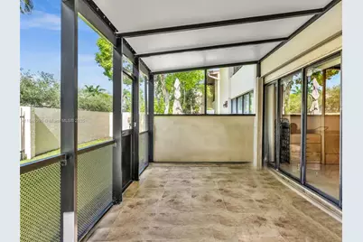 19200 NE 25th Ave #323C, Miami, FL 33180 - Photo 35
