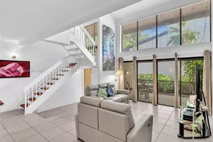 19200 NE 25th Ave, Miami, FL 33180 - Photo 11