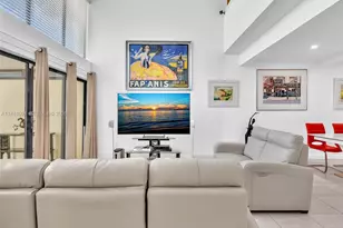19200 NE 25th Ave, Miami, FL 33180 - Photo 11