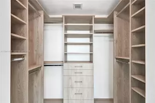 888 Biscayne Blvd, Miami, FL 33132 - Photo 7