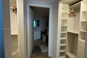 1300 Brickell Bay Dr, Miami, FL 33131 - Photo 13