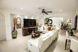 2133 NW 14th Pl, Homestead, FL 33030 - Photo 41