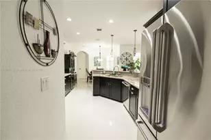 2133 NW 14th Pl, Homestead, FL 33030 - Photo 11