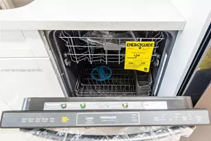 1750 NE 191st St, Miami, FL 33179 - Photo 11