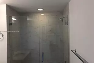 16385 Biscayne Blvd, North Miami Beach, FL 33160 - Photo 5