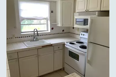 60 Windsor C #60, West Palm Beach, FL 33417 - Photo 11