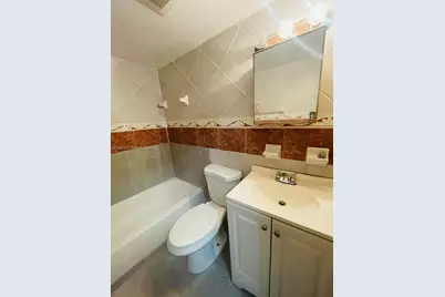 1238 SW 4th St, Miami, FL 33135 - Photo 23