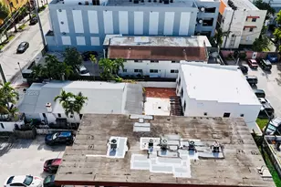 1238 SW 4th St, Miami, FL 33135 - Photo 11