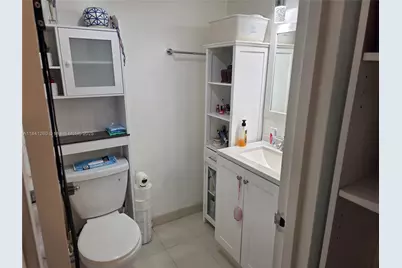 4898 NW 29th Ct #107, Lauderdale Lakes, FL 33313 - Photo 5