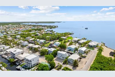 215 Wildwood Cir, Key Largo, FL 33037 - Photo 47