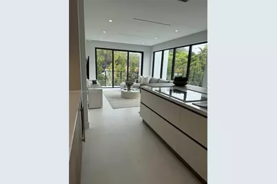 285 Woodcrest Rd, Key Biscayne, FL 33149 - Photo 41