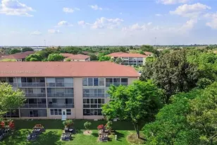 13450 SW 3rd St, Pembroke Pines, FL 33027 - Photo 33