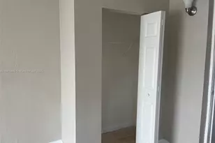 7420 N Farragut St, Hollywood, FL 33024 - Photo 17