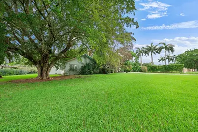 6002 SW 79th Ct, Miami, FL 33143 - Photo 29