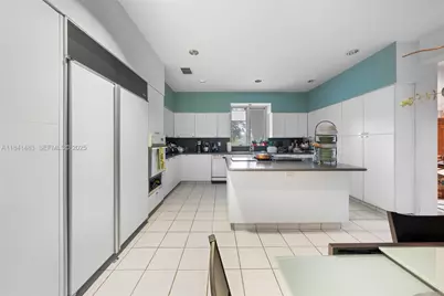 6002 SW 79th Ct, Miami, FL 33143 - Photo 19