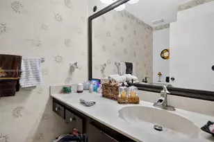 3402 Torremolinos Ave, Doral, FL 33178 - Photo 9