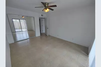 616 Executive Center Dr #107, West Palm Beach, FL 33401 - Photo 29