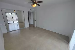 616 Executive Center Dr, West Palm Beach, FL 33401 - Photo 29