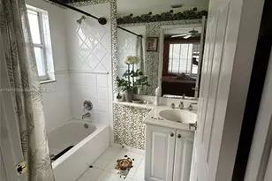 16707 NW 20th St, Pembroke Pines, FL 33028 - Photo 37