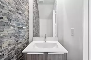 6675 NW 102nd Path, Doral, FL 33178 - Photo 9