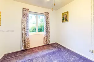 8121 SW 205th St, Cutler Bay, FL 33189 - Photo 7