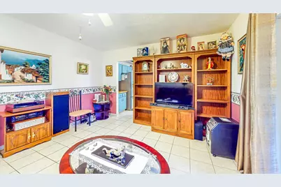 8121 SW 205th St, Cutler Bay, FL 33189 - Photo 11