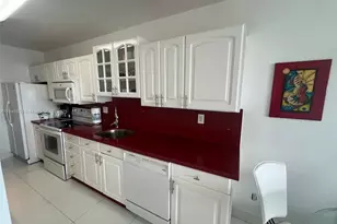 100 Lincoln Rd, Miami Beach, FL 33139 - Photo 7