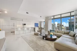 88 SW 7th St, Miami, FL 33130 - Photo 7