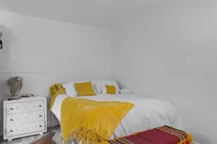 555 NE 123rd St, North Miami, FL 33161 - Photo 15